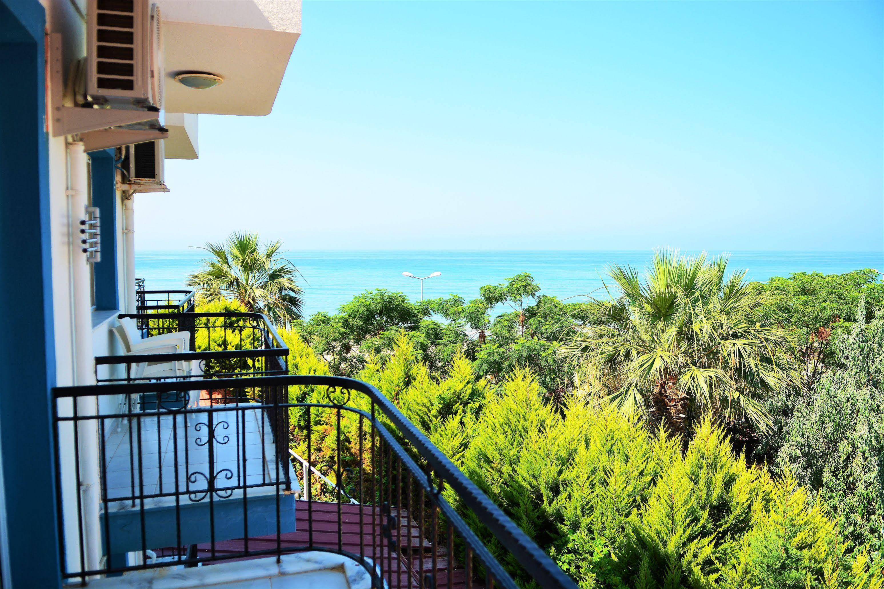 Gumuldur Mavi Deniz Hotel Ngoại thất bức ảnh