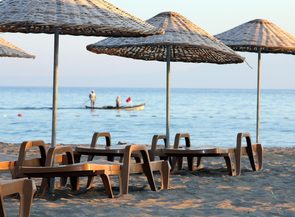 Gumuldur Mavi Deniz Hotel Ngoại thất bức ảnh